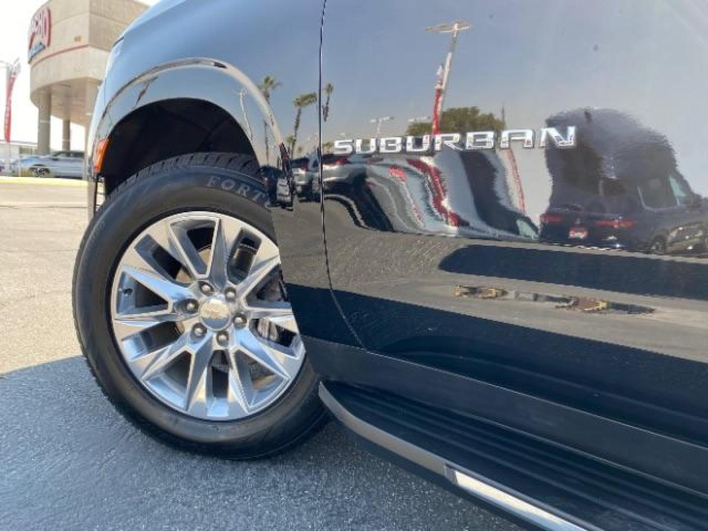 2023 BLACK Chevrolet Suburban (1GNSCFKD3PR) with an 8-Cyl 5.3 Liter engine, Automatic 10-Spd w/Overdrive transmission, located at 412 Auto Vista Drive, Palmdale, 93551, (661) 945-0620, 34.592636, -118.136681 - Photo#10