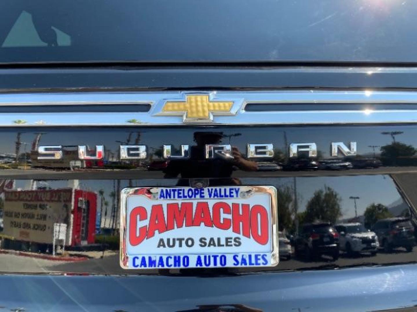 2023 BLACK Chevrolet Suburban (1GNSCFKD3PR) with an 8-Cyl 5.3 Liter engine, Automatic 10-Spd w/Overdrive transmission, located at 412 Auto Vista Drive, Palmdale, 93551, (661) 945-0620, 34.592636, -118.136681 - Photo#14