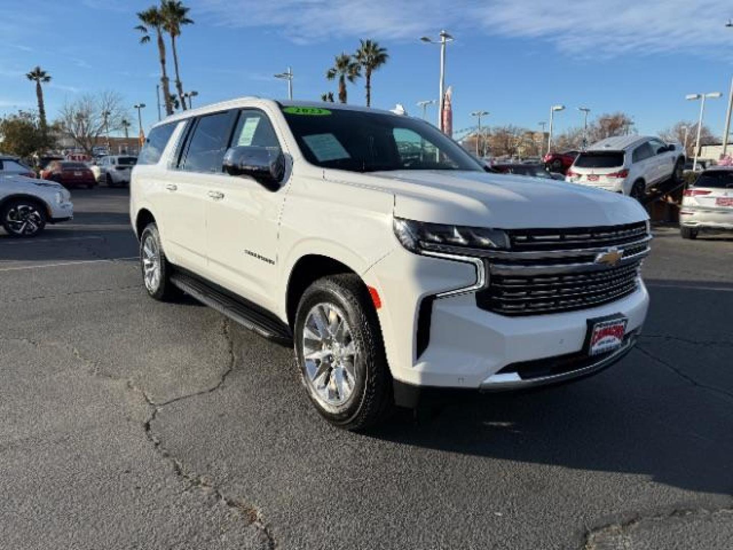 2023 WHITE Chevrolet Suburban (1GNSCFKD5PR) , Automatic 10-Spd w/Overdrive transmission, located at 412 Auto Vista Drive, Palmdale, 93551, (661) 945-0620, 34.592636, -118.136681 - Photo#0