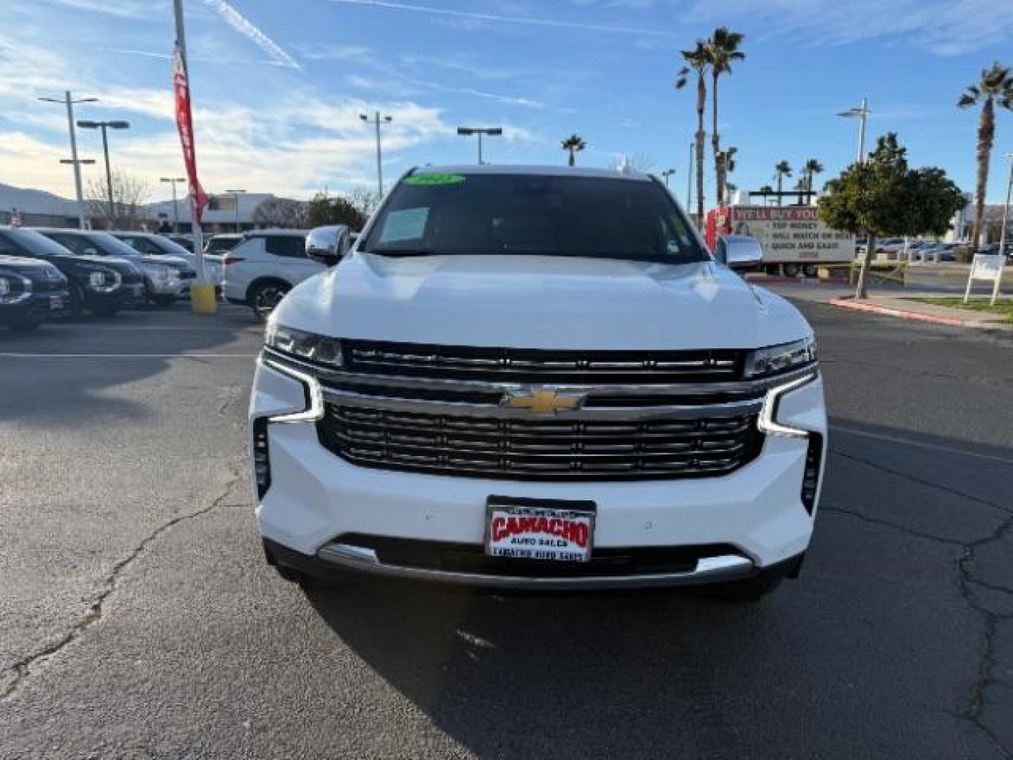 2023 WHITE Chevrolet Suburban (1GNSCFKD5PR) , Automatic 10-Spd w/Overdrive transmission, located at 412 Auto Vista Drive, Palmdale, 93551, (661) 945-0620, 34.592636, -118.136681 - Photo#2