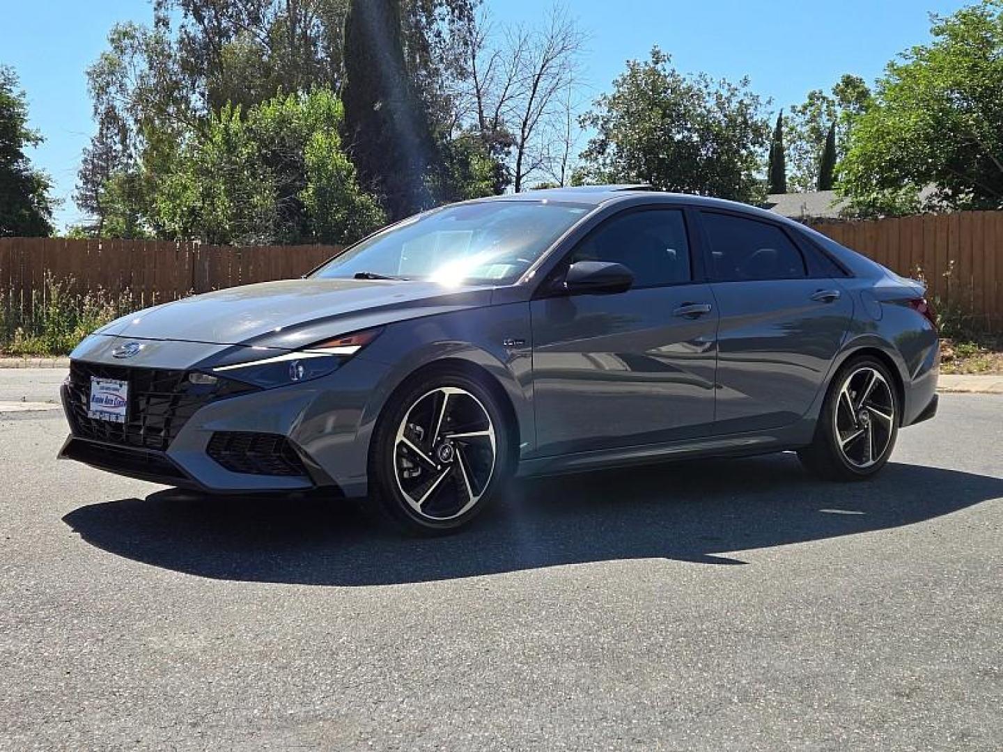 2023 GRAY Hyundai Elantra (KMHLR4AF3PU) with an 4-Cyl Turbo 1.6 Liter engine, Automatic 7-Spd w/Dual Clutch transmission, located at 246 E Walker St., Orland, 95963, (530) 865-5800, 39.747589, -122.178398 - Photo#2