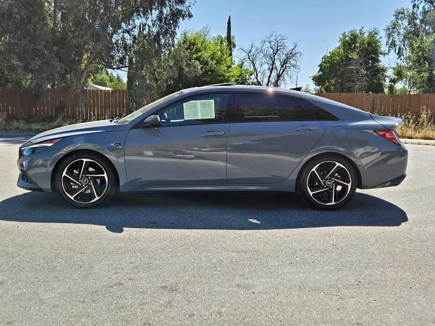 2023 GRAY Hyundai Elantra (KMHLR4AF3PU) with an 4-Cyl Turbo 1.6 Liter engine, Automatic 7-Spd w/Dual Clutch transmission, located at 246 E Walker St., Orland, 95963, (530) 865-5800, 39.747589, -122.178398 - Photo#3