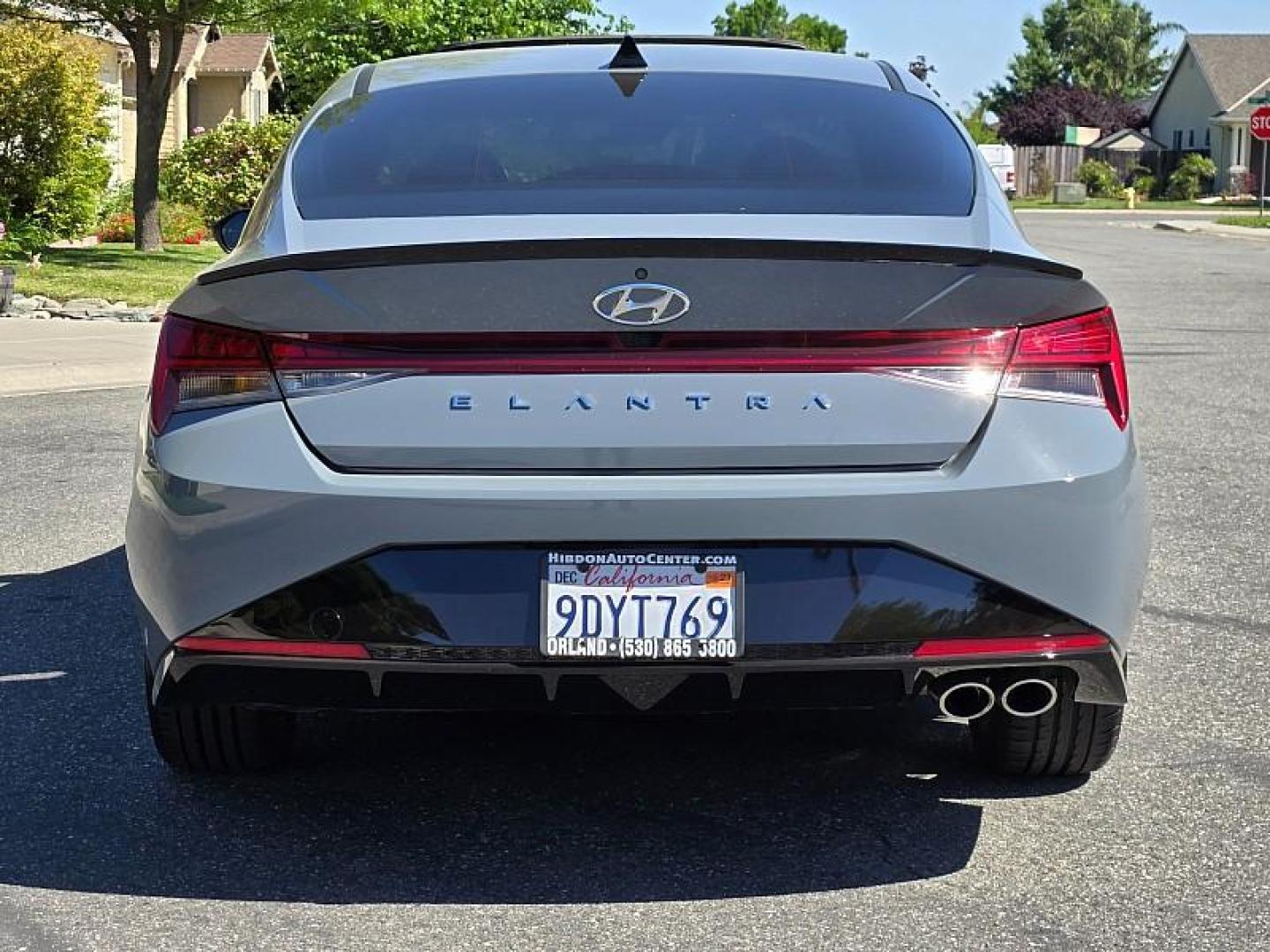 2023 GRAY Hyundai Elantra (KMHLR4AF3PU) with an 4-Cyl Turbo 1.6 Liter engine, Automatic 7-Spd w/Dual Clutch transmission, located at 246 E Walker St., Orland, 95963, (530) 865-5800, 39.747589, -122.178398 - Photo#5