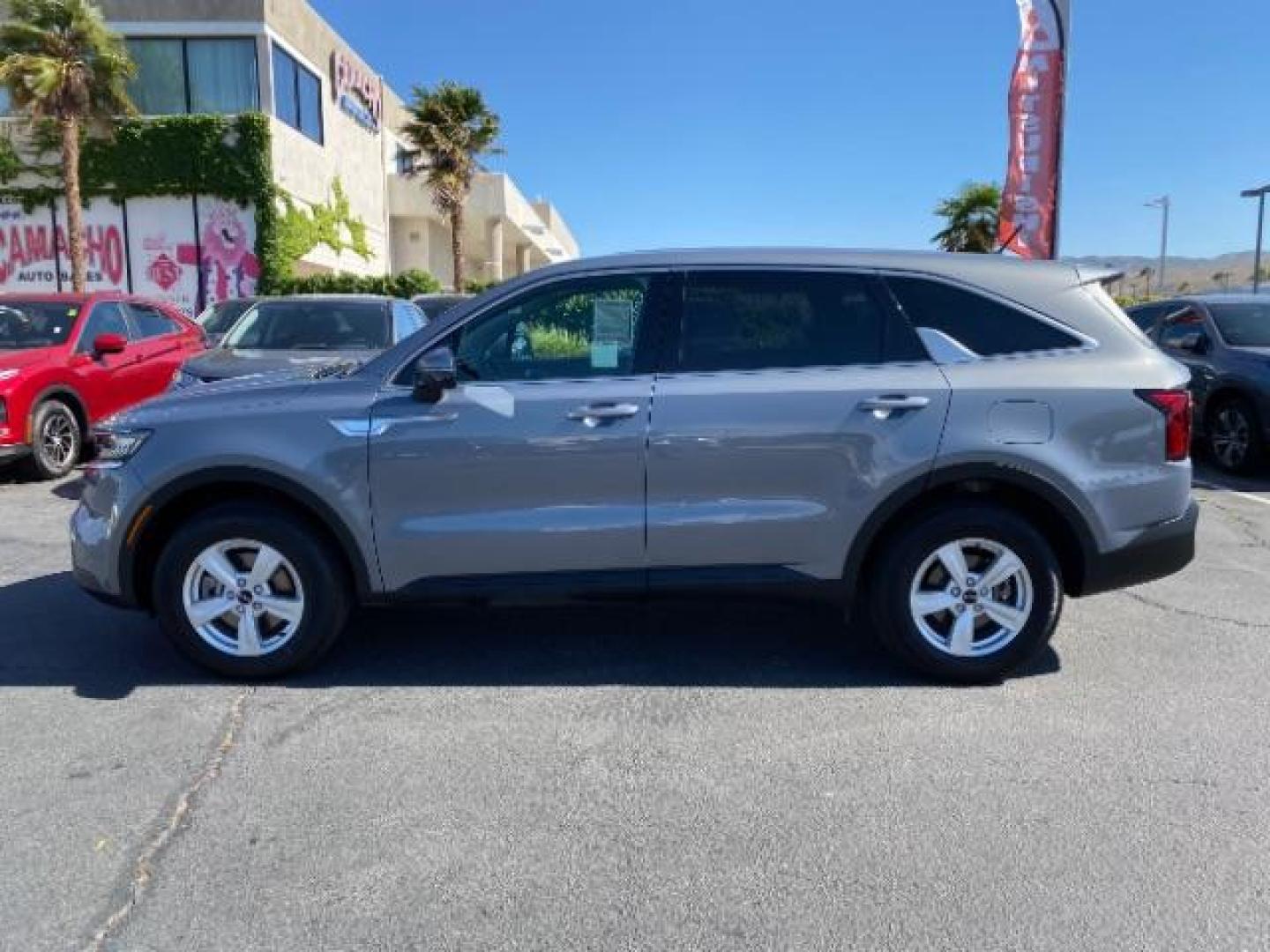 2023 GRAY Kia Sorento (5XYRGDLC3PG) with an 4-Cyl GDI 2.5 Liter engine, Automatic 8-Spd transmission, located at 412 Auto Vista Drive, Palmdale, 93551, (661) 945-0620, 34.592636, -118.136681 - Photo#3