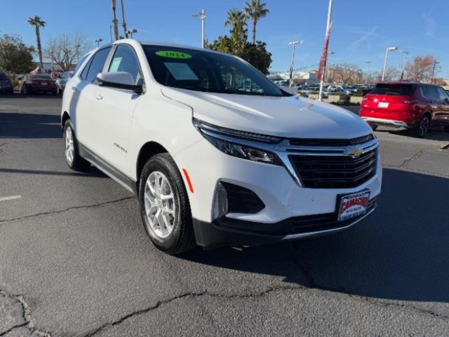 2024 WHITE Chevrolet Equinox (3GNAXKEG4RS) with an 4-Cyl Turbo 1.5 Liter engine, Automatic 6-Spd w/Overdrive transmission, located at 412 Auto Vista Drive, Palmdale, 93551, (661) 945-0620, 34.592636, -118.136681 - Photo#0