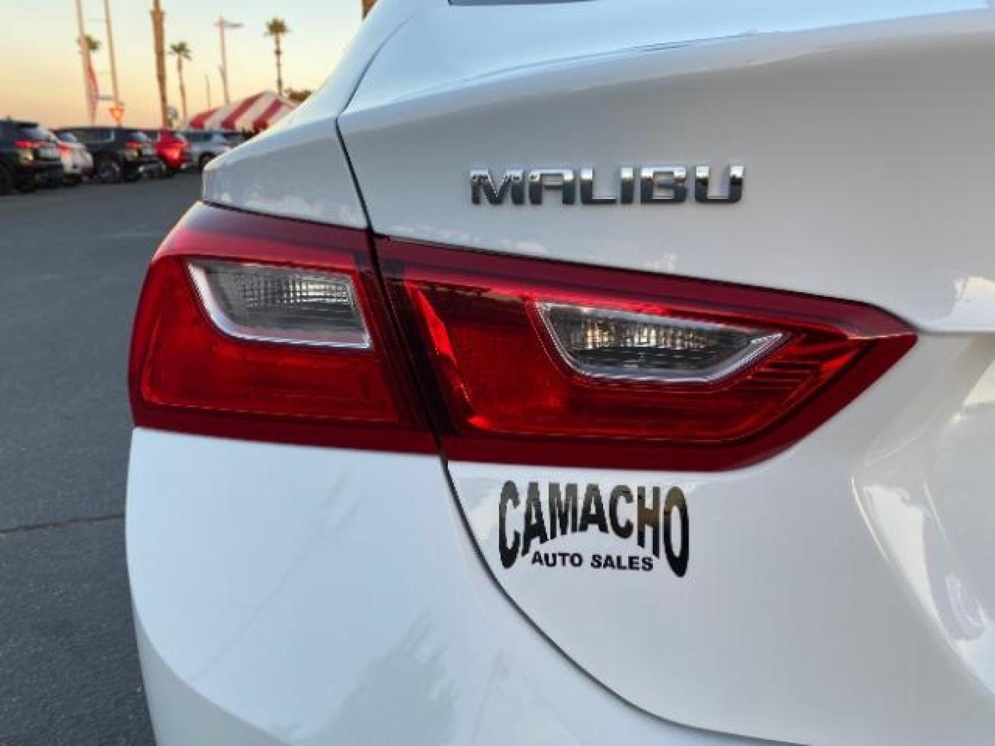 2024 WHITE Chevrolet Malibu (1G1ZD5ST8RF) with an 4-Cyl Turbo 1.5 Liter engine, Automatic CVT transmission, located at 412 Auto Vista Drive, Palmdale, 93551, (661) 945-0620, 34.592636, -118.136681 - Photo#11