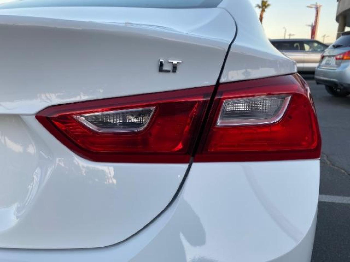 2024 WHITE Chevrolet Malibu (1G1ZD5ST8RF) with an 4-Cyl Turbo 1.5 Liter engine, Automatic CVT transmission, located at 412 Auto Vista Drive, Palmdale, 93551, (661) 945-0620, 34.592636, -118.136681 - Photo#12