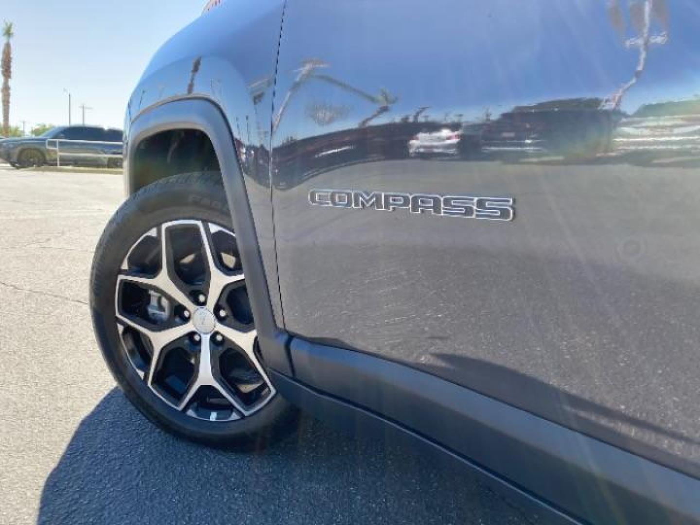 2024 GRAY Jeep Compass (3C4NJDCN8RT) with an 4-Cyl Turbo 2.0 Liter engine, Automatic 8-Spd transmission, located at 412 Auto Vista Drive, Palmdale, 93551, (661) 945-0620, 34.592636, -118.136681 - Photo#10